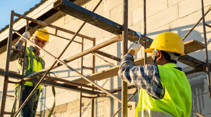 Professional fairlawn roofing services in Charles City, IA